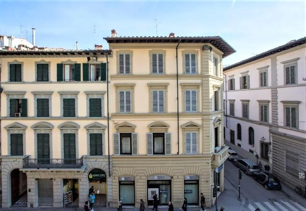 Apartment Charming Suite Cavour Heart Of Florence
