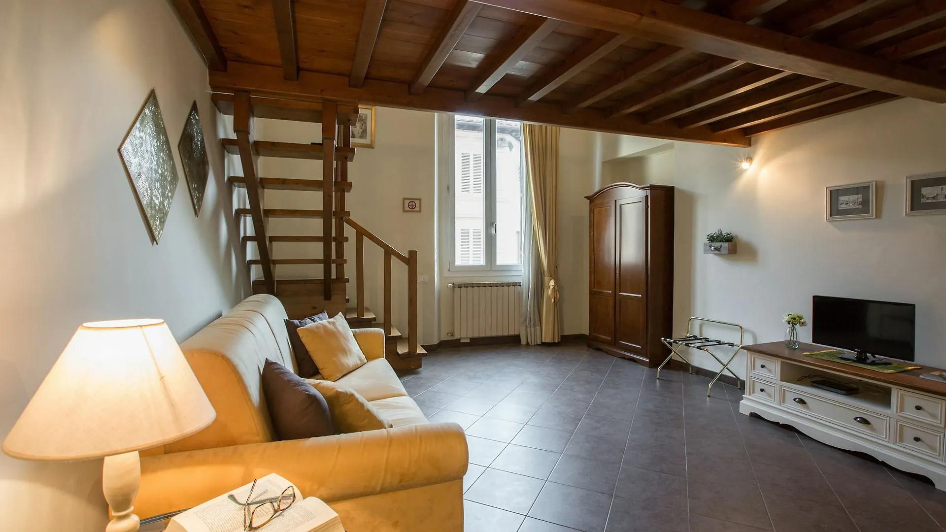Charming Suite Cavour Heart Of Florence Italie